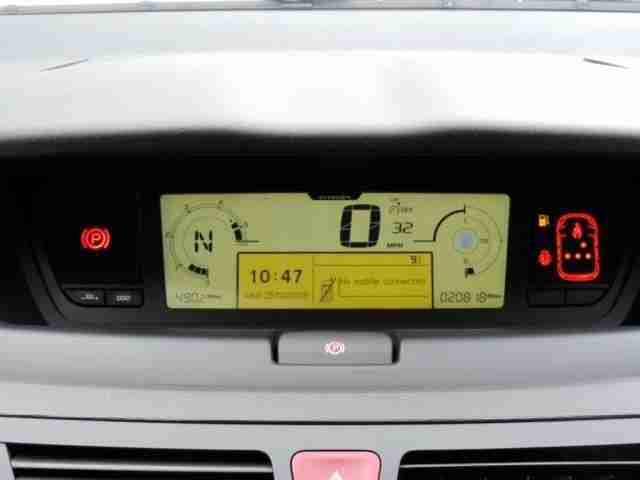 2012 Citroen C4 Picasso VTR Plus E-HDi EGS Automatic with Panoramic Windscreen.