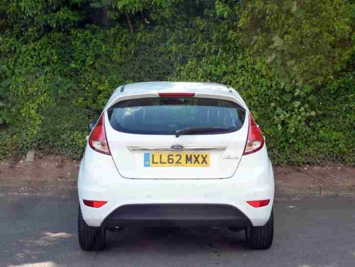 2012 Ford Fiesta 1.2 1.25 Zetec 5dr Petrol White Manual