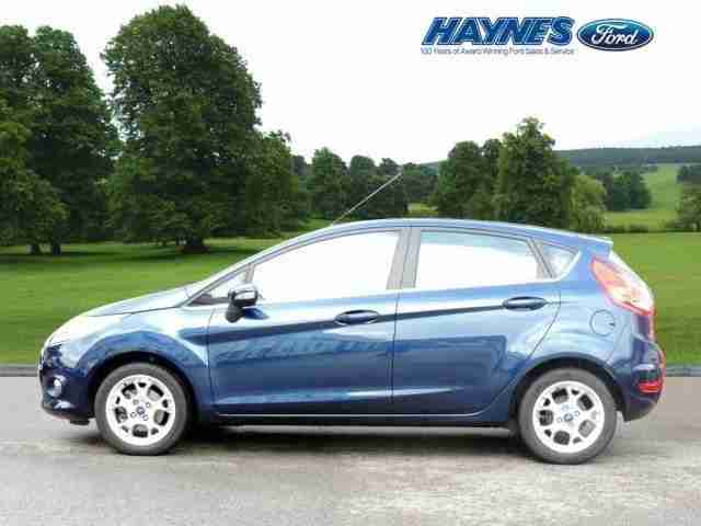 2012 Ford Fiesta 1.25 Zetec 5dr with Bluetooth & USB Connectivity. Petrol Bl