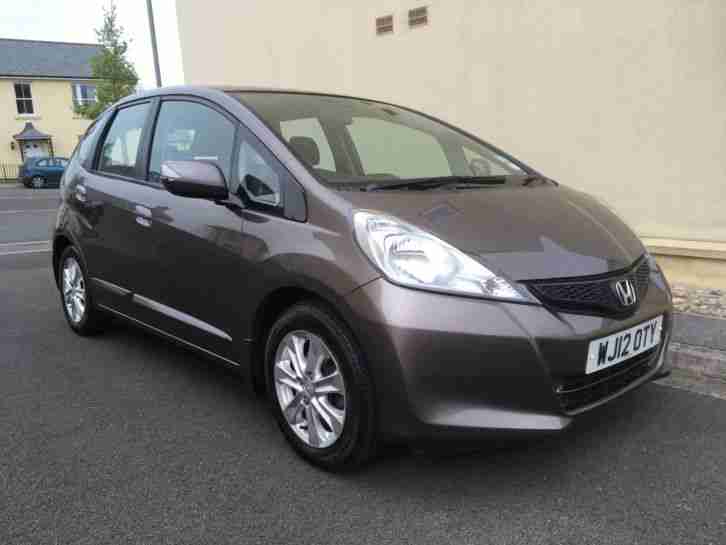 2012 HONDA JAZZ 1.4 I-VTEC ES PLUS PREMIUM PACK 5DR IN URBAN TITANIUM 5 SPD MAN