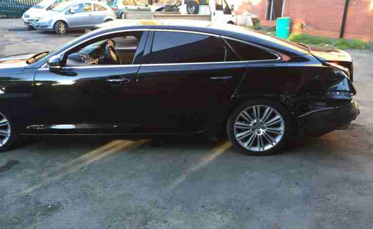 2012 JAGUAR XJ PORTFOLIO LWB 3.0 V6 TD 4DR - DAMAGED CAT D REPAIRABLE SALVAGE