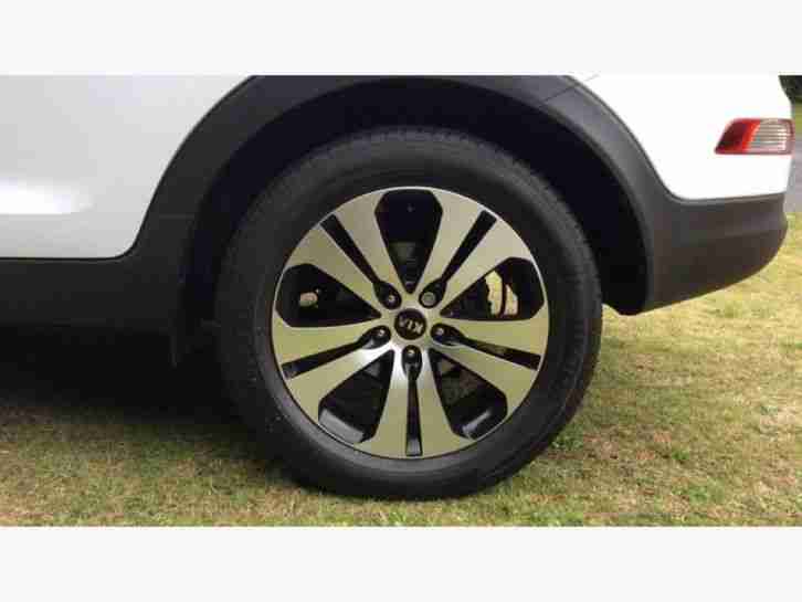 2012 Kia Sportage Kx-3 Sat Nav Crd Diesel White Manual