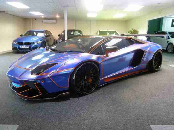2012 Lamborghini Aventador 6.5 V12 LP 700-4 4WD 2dr
