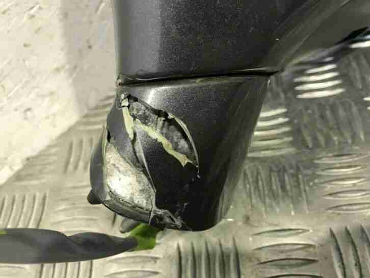 2012 Lexus CT 200h wing mirror left passenger side