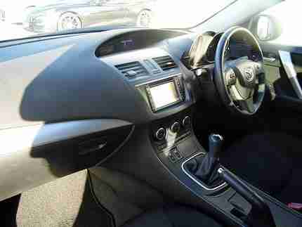 2012 MAZDA MAZDA3 1.6 5DR VENTURE MANUAL 5-DOOR HATCHBACK