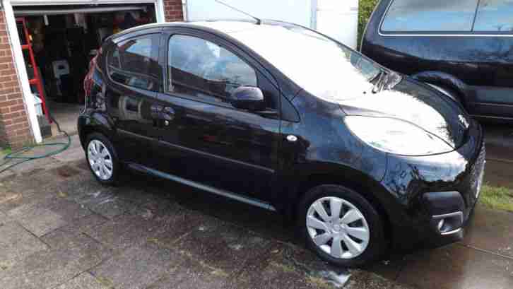 2012 107 ACTIVE BLACK