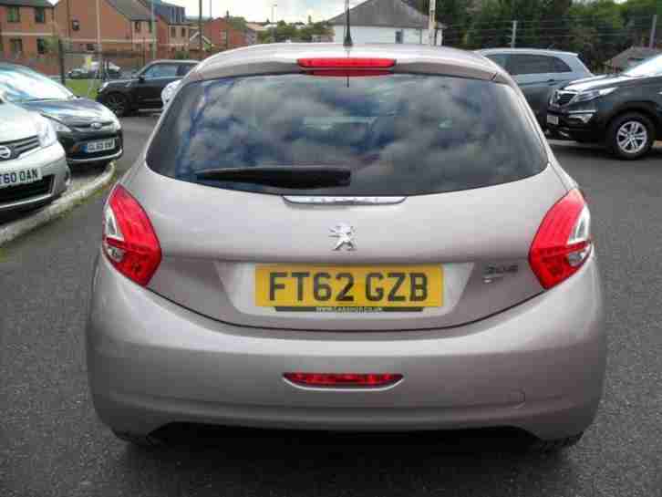 2012 Peugeot 208 1.6 e HDi Allure 5dr #BEAUTFIUL COLOUR# 5 door Hatchback