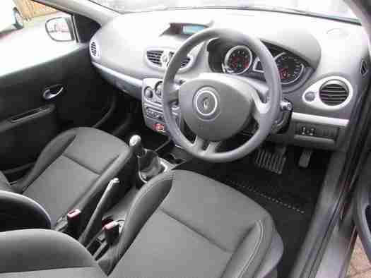2012 Renault Clio 1.2 16V Expression+ 3 door Petrol Hatchback