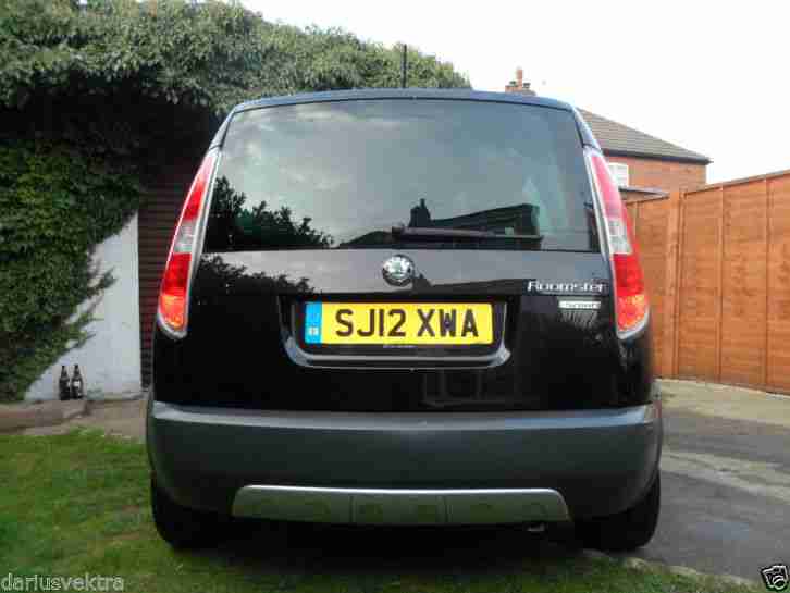 2012 SKODA ROOMSTER SCOUT 1.2 TSI 105 S-AUTOMATIC / DAMAGED REPAIRABLE SALVAGE