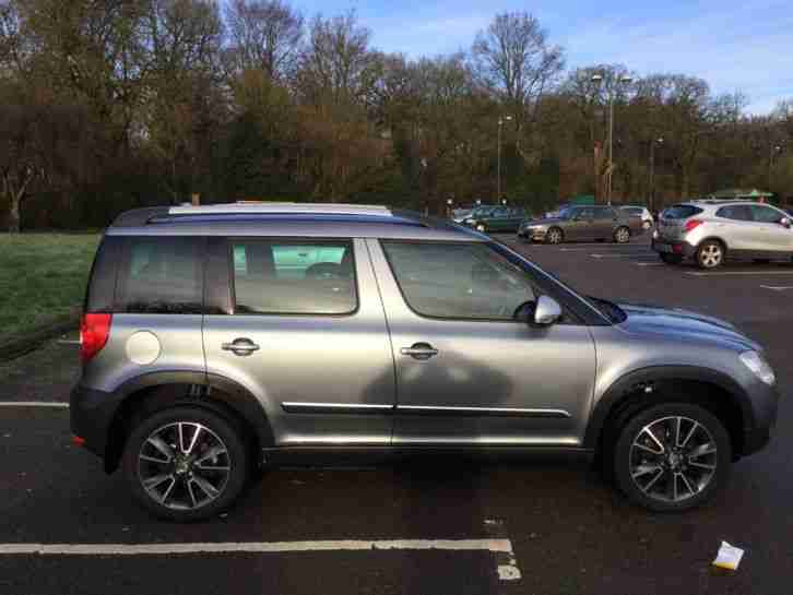 2012 SKODA YETI URBAN TDI CR GREY MINOR DAMAGED REPAIRED TOUCH SAT NAV LOW MILES