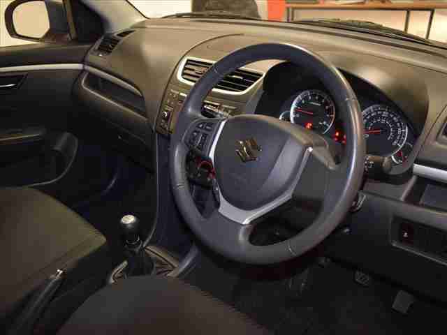 2012 SUZUKI SWIFT HATCHBACK