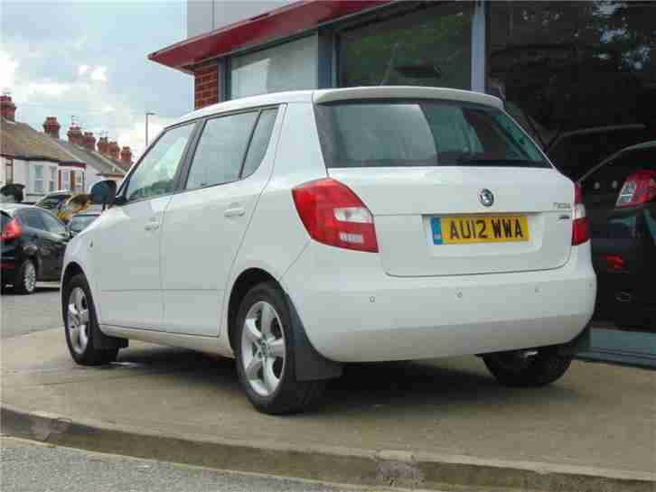 2012 Skoda Fabia Se 1.4 5dr Petrol white Manual