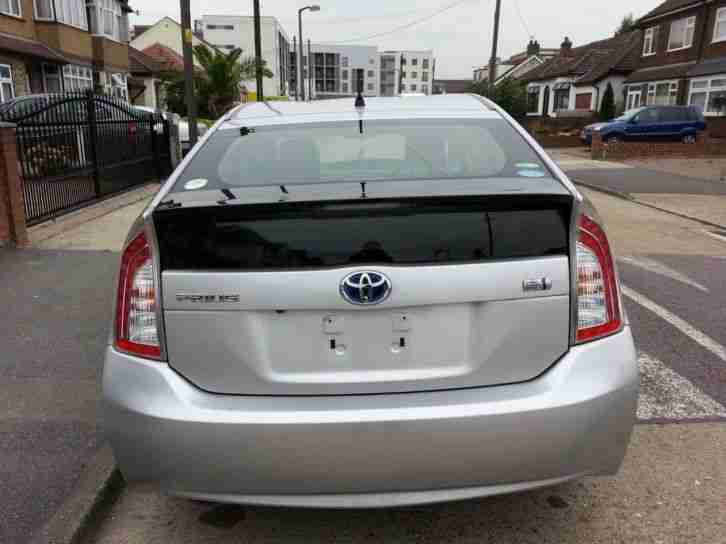 2012 TOYOTA PRIUS HYBRID 1.6 FRESHLY IMPORTED VERY LOW MILEAEGE ,NEW SHAP
