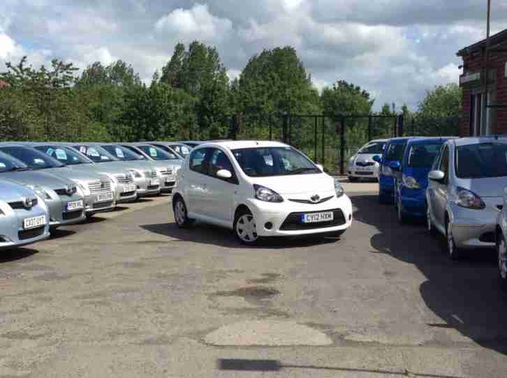 2012 Aygo Ice 1.0 White 5 door