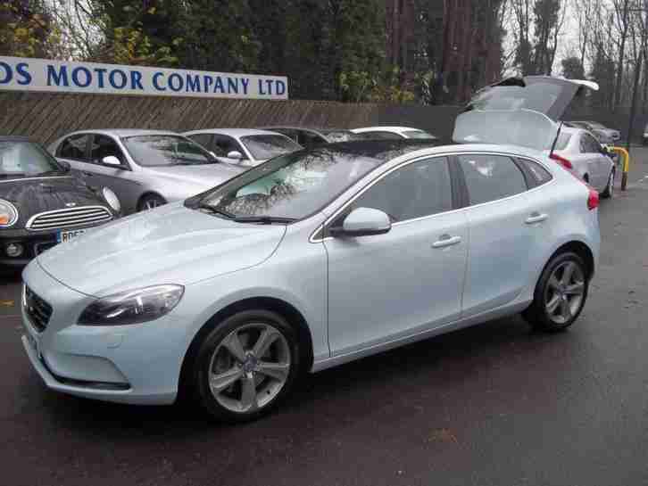 2012 VOLVO VO V40 DIESEL HATCHBACK D SE LUX NAV D3 MANUAL