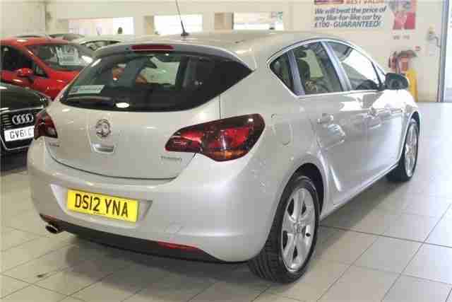 2012 Vauxhall Astra 1.4 SRI 5d 138 BHP Just Serviced at 37297 Miles
