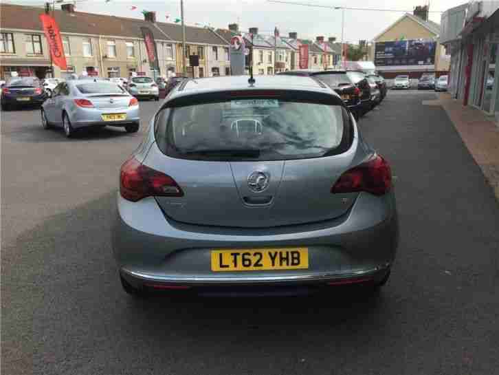 2012 Vauxhall Astra SRi Petrol Silver Manual