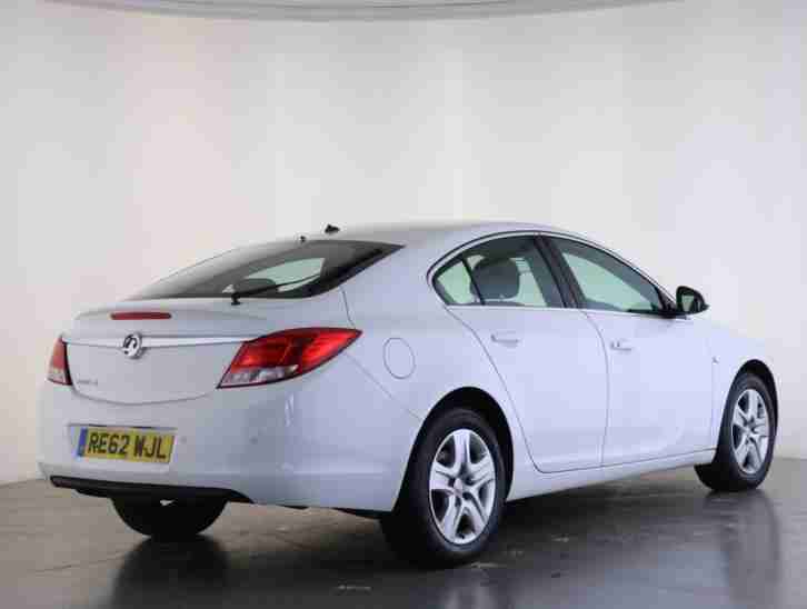 2012 Vauxhall Insignia 1.4T 16V Exclusiv 5dr Petrol white Manual