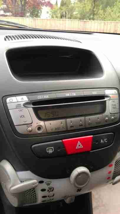 2013 (13) Citroen C1 1.0i VTR 3dr 68PS 17930miles Manual £0 tax 65+mpg