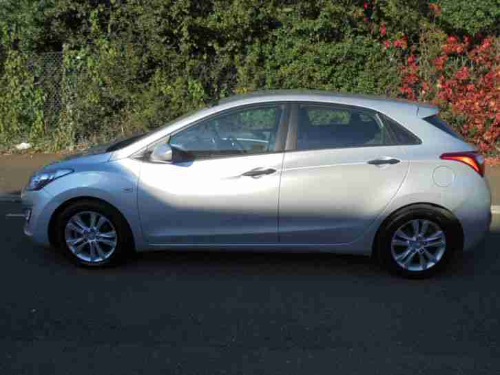 2013 "13" HYUNDAI I30 1.6CRDI 5DR HATCH BACK