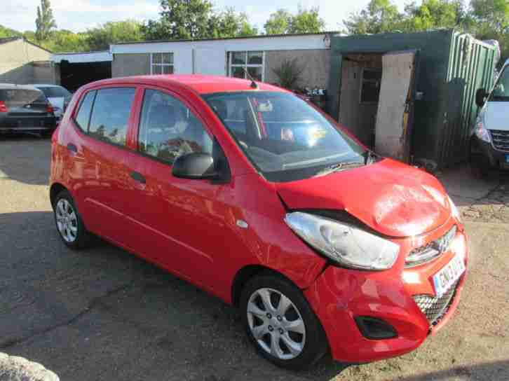 2013, 13 REG HYUNDAI i10 1.2 CLASSIC DAMAGED REPAIRABLE SALVAGE SPARES OR REPAIR