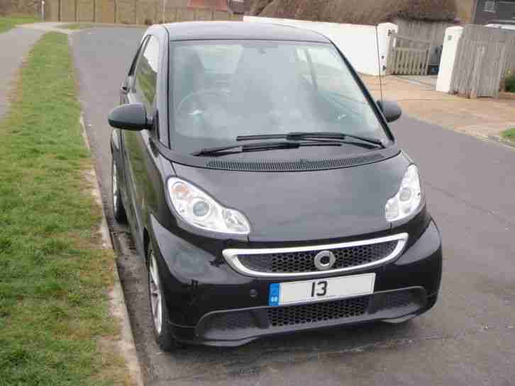 2013 13 REG SMART FORTWO PASSION MHD AUTO BLACK "ZERO ROAD TAX" VERY LOW MILEAGE