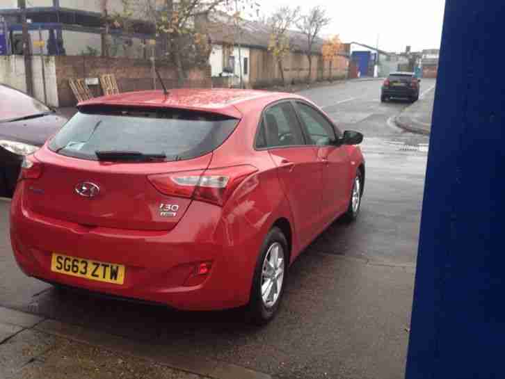 2013 63 HYUNDAI I30 1.6CRDi ACTIVE, AUTOMATIC, 110 BHP, ONLY 2K MILES, 62 MPG