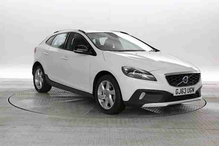 2013 (63 Reg) Volvo V40 1.6 D2 Cross Country Lux Powershift White 5 STANDARD DIE