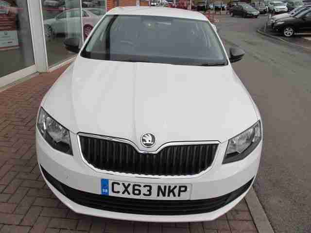 2013 63 SKODA OCTAVIA 1.2 S TSI 5D 104 BHP
