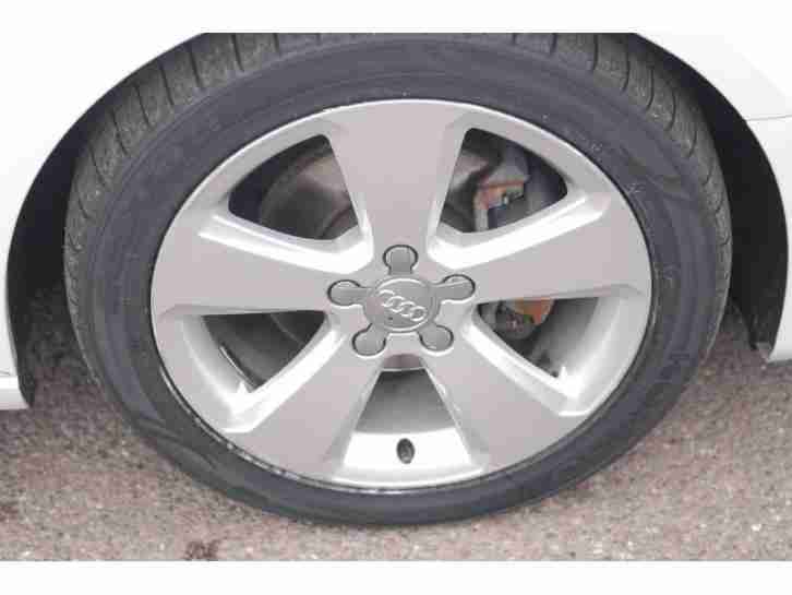 2013 Audi A3 A3 Diesel Sportback 1.6 TDI Sport 5dr Diesel White Manual