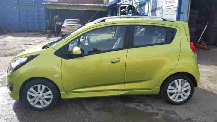 2013 CHEVROLET SPARK LTZ GREEN,VERY LOW MILEAGE,HPI CLEAR