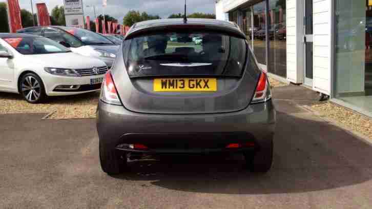 2013 Chrysler Ypsilon 1.2 SE 5dr Manual Petrol Hatchback