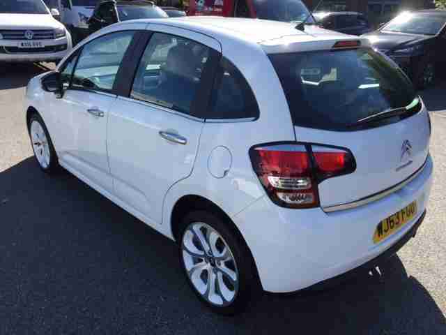 2013 Citroen C3 1.2 VTi Selection 5dr Petrol white Manual