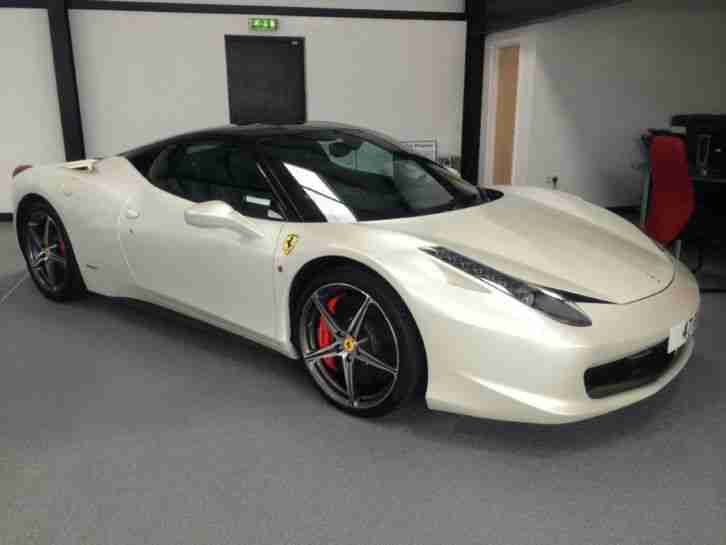 2013 458 Italia 2dr Auto