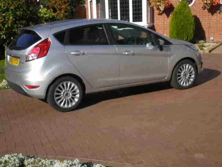 2013 FORD FIESTA TITANIUM SILVER 63 PLATE