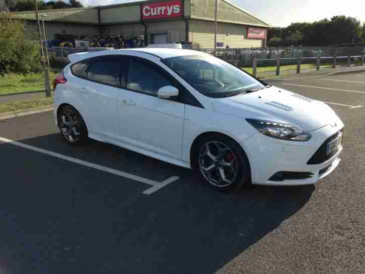 2013 FORD FOCUS ST-3 TURBO WHITE