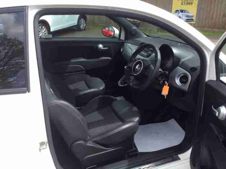 2013 Fiat 500 S DUALOGIC Petrol white Semi Auto