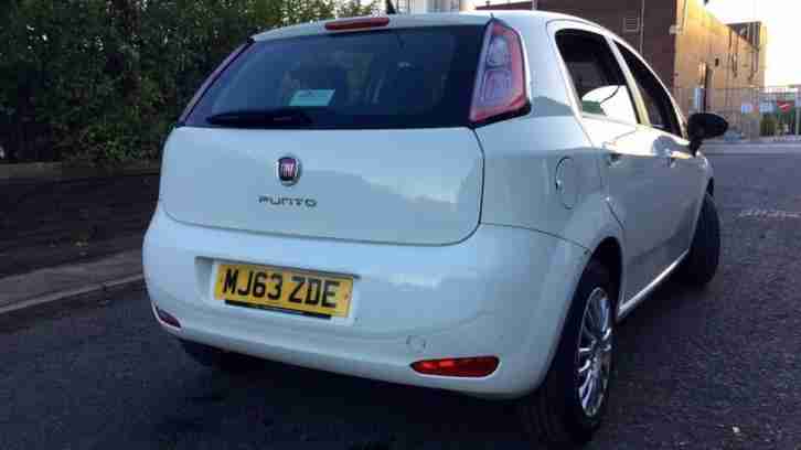 2013 Fiat Punto 1.2 Pop 5dr Manual Petrol Hatchback
