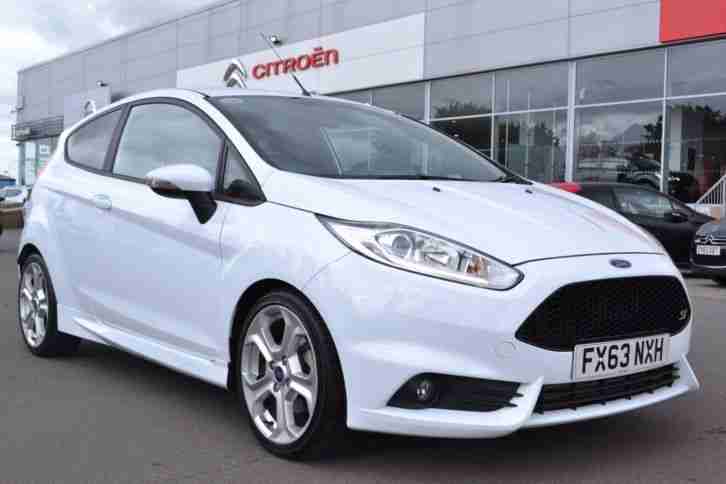 2013 Ford Fiesta ST-2 Sports Bucket Seats, Sports Exhaust, Speed Limiter, Bluet