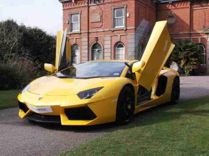 2013 Lamborghini Aventador V12 Petrol Yellow SEMI AUTO