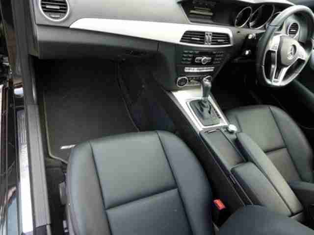 2013 Mercedes-Benz C-Class CDI BlueEFFICIENCY C220 Diesel Black Automatic