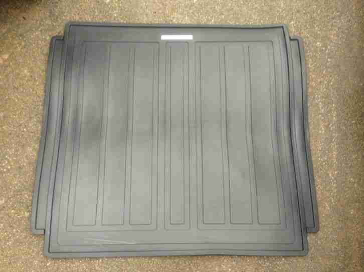 2013 NEW SHAPE GENUINE RANGE ROVER VOGUE RUBBER BOOT LINER MAT