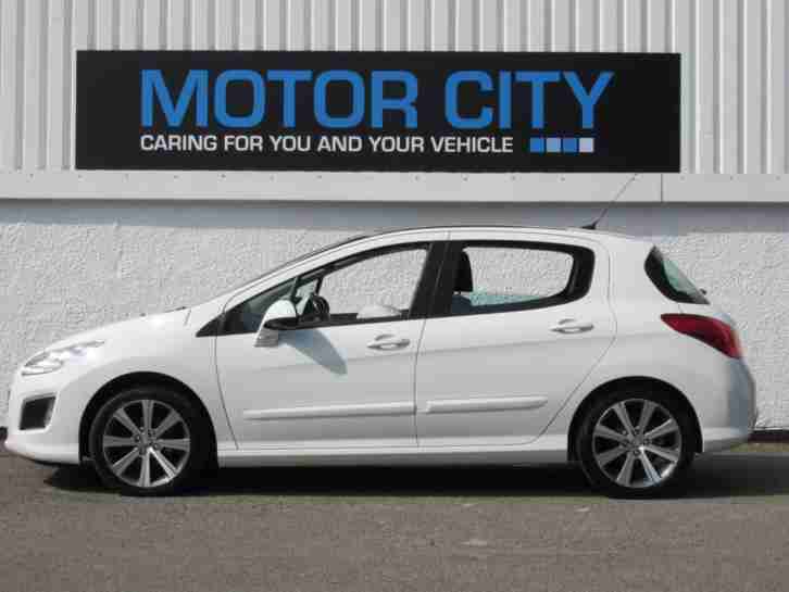 2013 PEUGEOT 308 ACTIVE NAVIGATION VERSION HATCHBACK PETROL