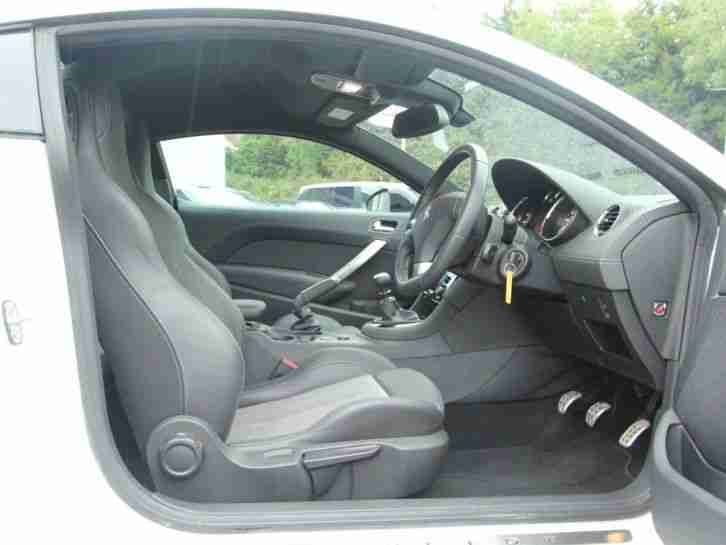 2013 PEUGEOT RCZ 2.0 HDi Sport 2dr Manual Coupe