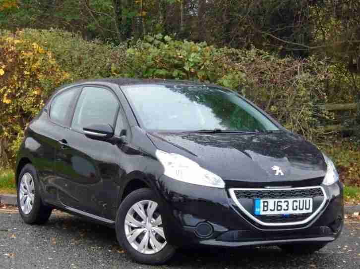 2013 Peugeot 208 1.2 VTi Access+ 3dr Petrol black Manual