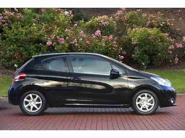 2013 Peugeot 208 1.2 Vti Active 3Dr Petrol Hatchback