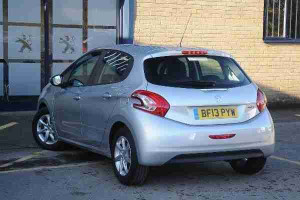 2013 Peugeot 208 5 Door 1.2 VTi 82 Active Silver