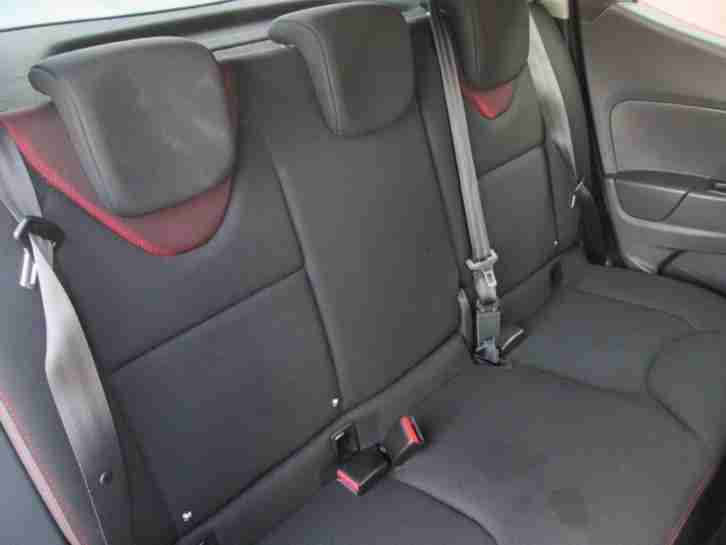 2013 Renault Clio 1.2 16V Expression 5dr Manual Hatchback