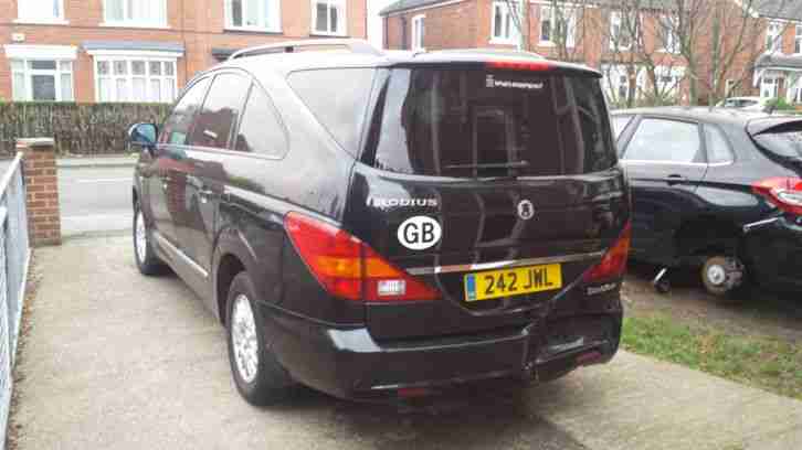 2013 SSANGYONG RODIUS 270 ES AUTO / DAMAGED REPAIRABLE SALVAGE