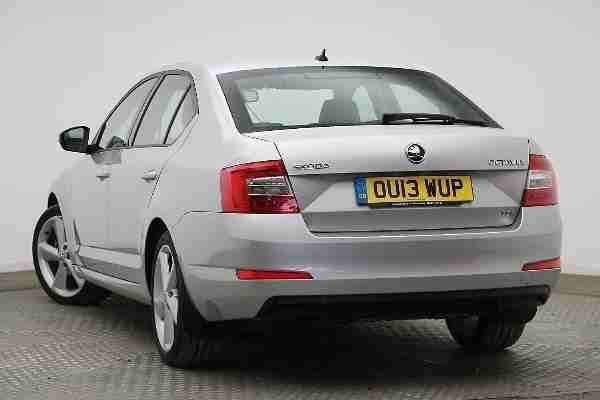 2013 Skoda Octavia 1.6 TDI CR Elegance 5-Dr Hatchback S